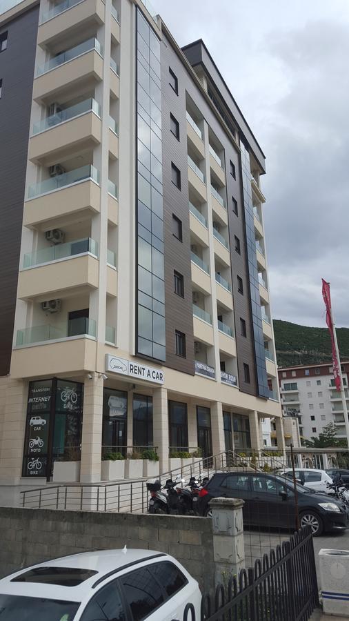 Apartment Veselin บุดวา ภายนอก รูปภาพ