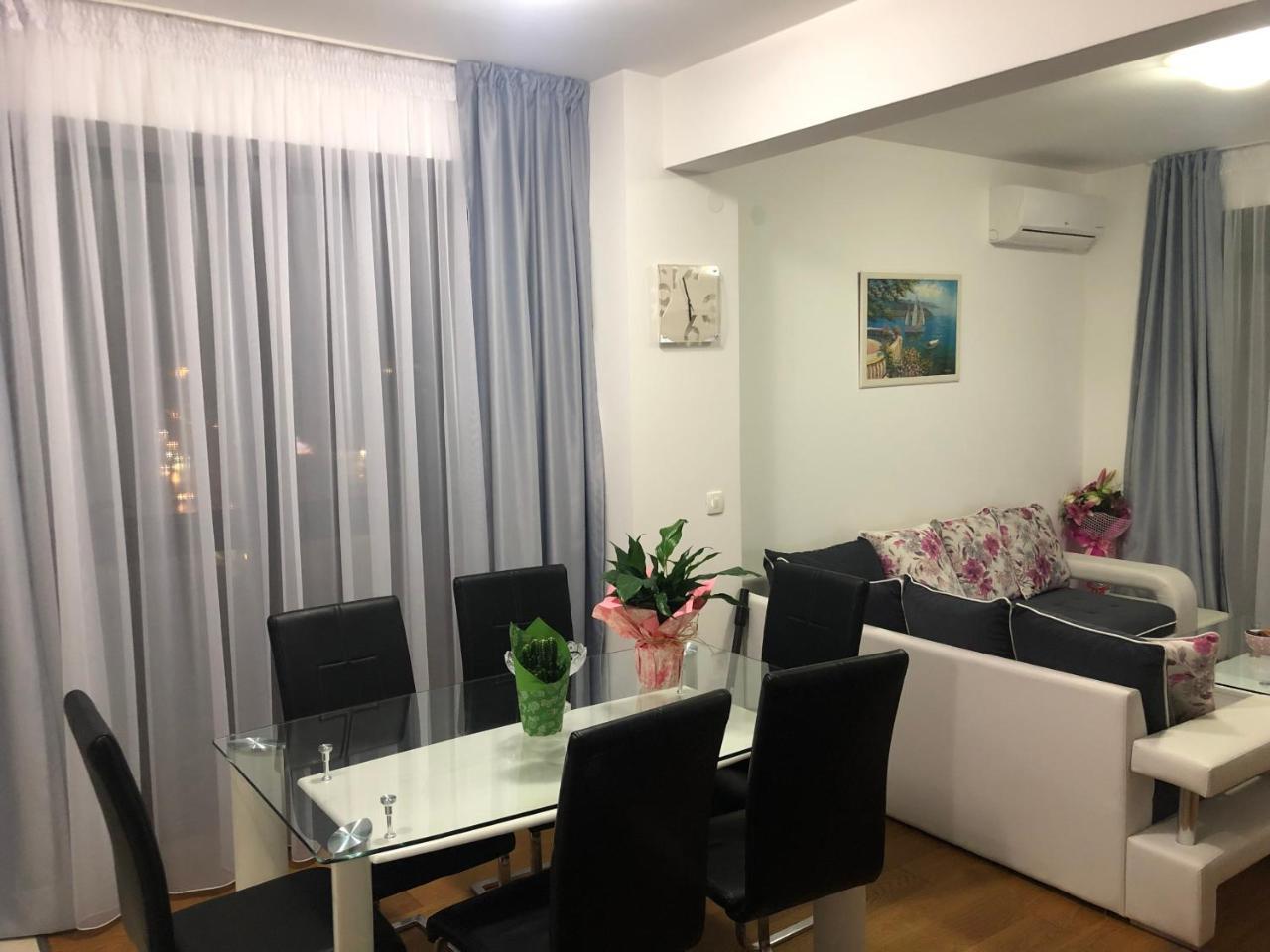 Apartment Veselin บุดวา ภายนอก รูปภาพ